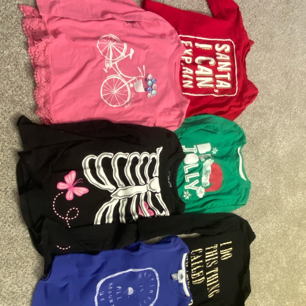 Lot of girls long sleeve tee’s sizes 7/8